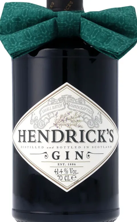 Hendrick's Gin met Vlinderdas